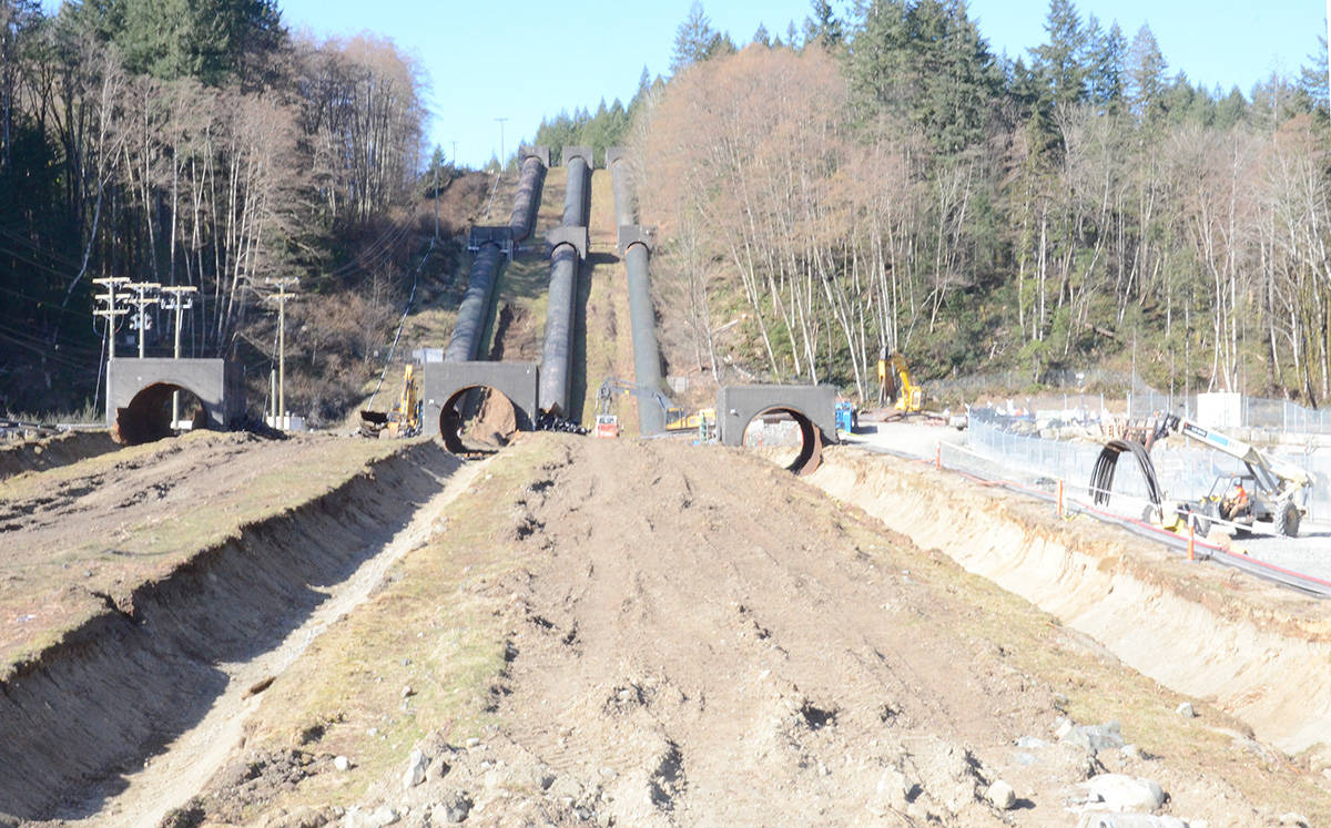 16047451_web1_190320-CRM-penstocks4