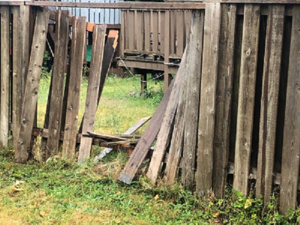 17599788_web1_Fence-Damage-June-28-RCMP