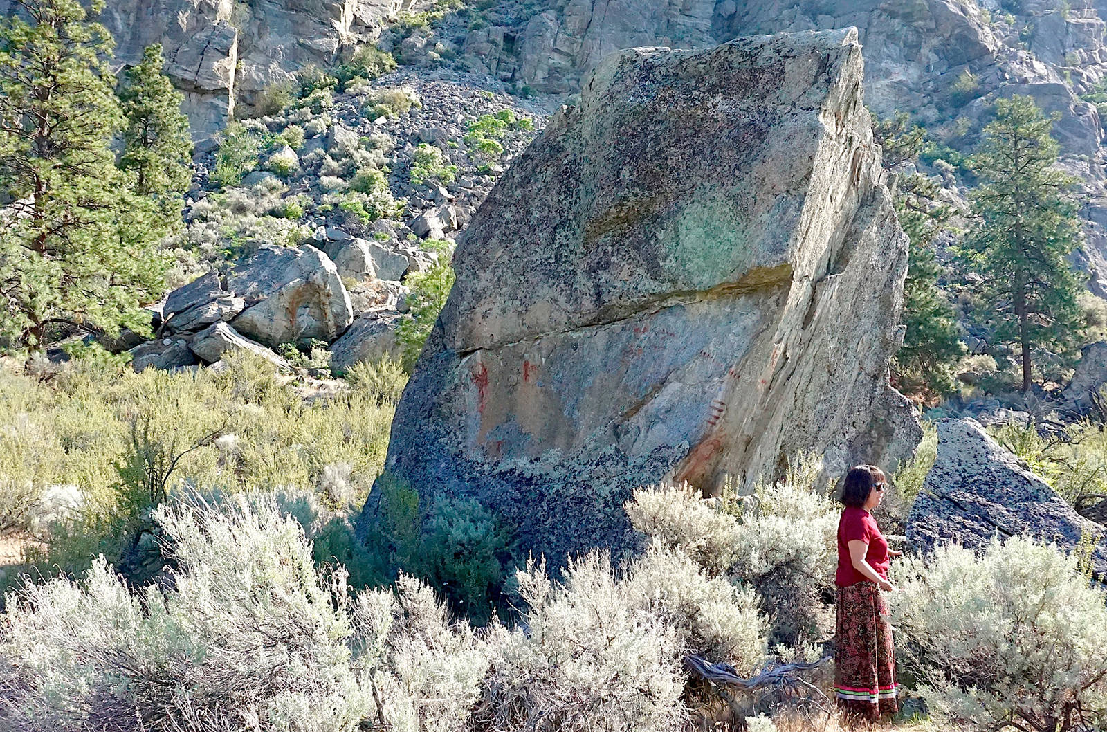 18268310_web1_sheri-stelkia-balancing-rock-oib