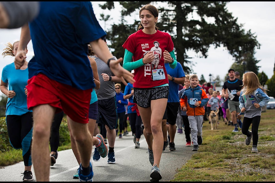 Partipicants take off from the start of the Terry Fox Run in Campbell River on Sept. 15, 2019. Photo by Marissa Tiel/Campbell River Mirror