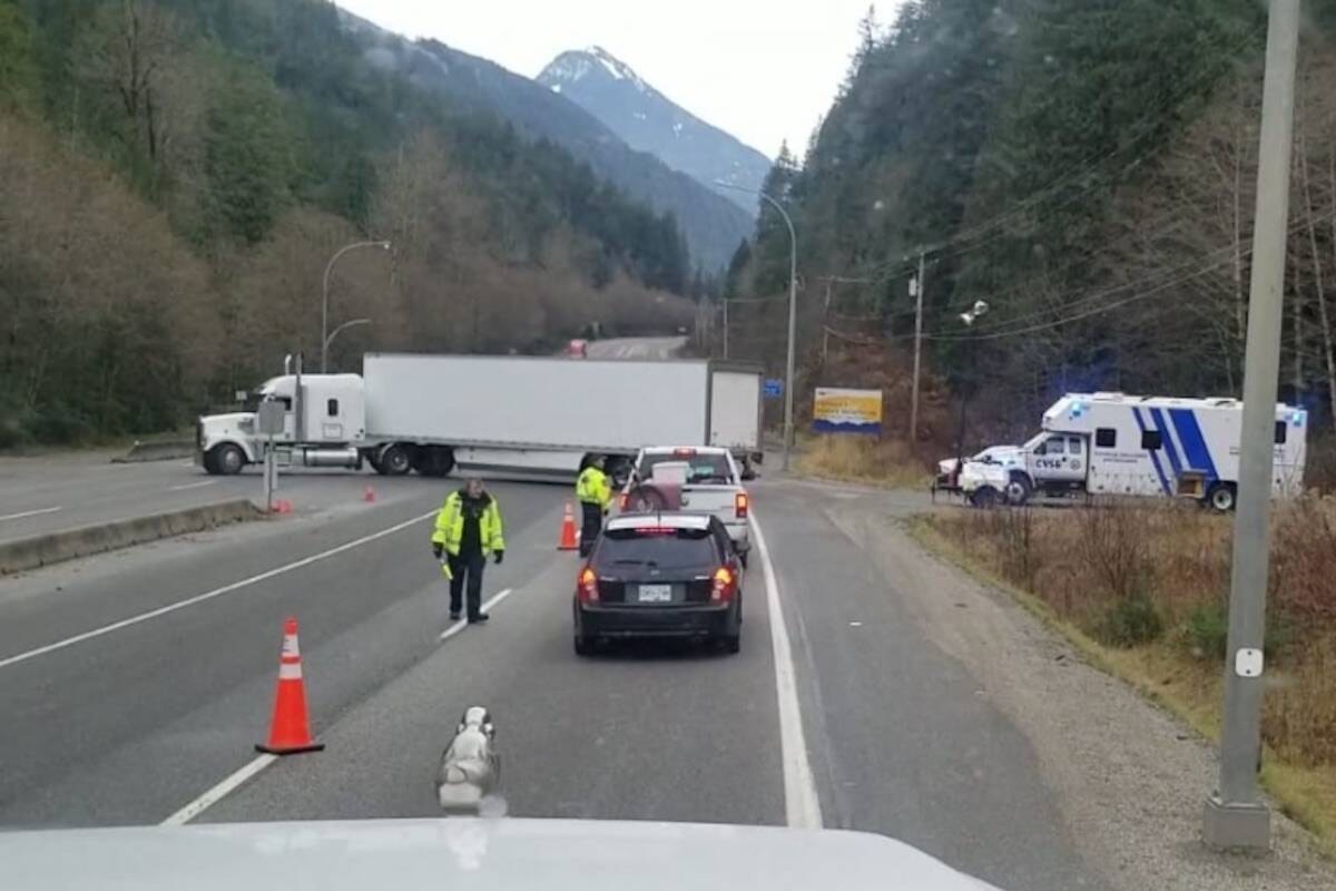 UPDATE New washout closes Highway 3 between Hope and Princeton