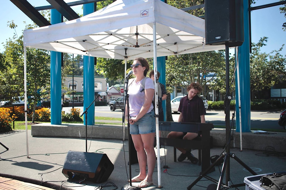 Gwen Donaldson from the Campbell River Community Action Team speaks about how the Toxic Drug Crisis has affected the community. Photo by Marc Kitteringham/Campbell River Mirror