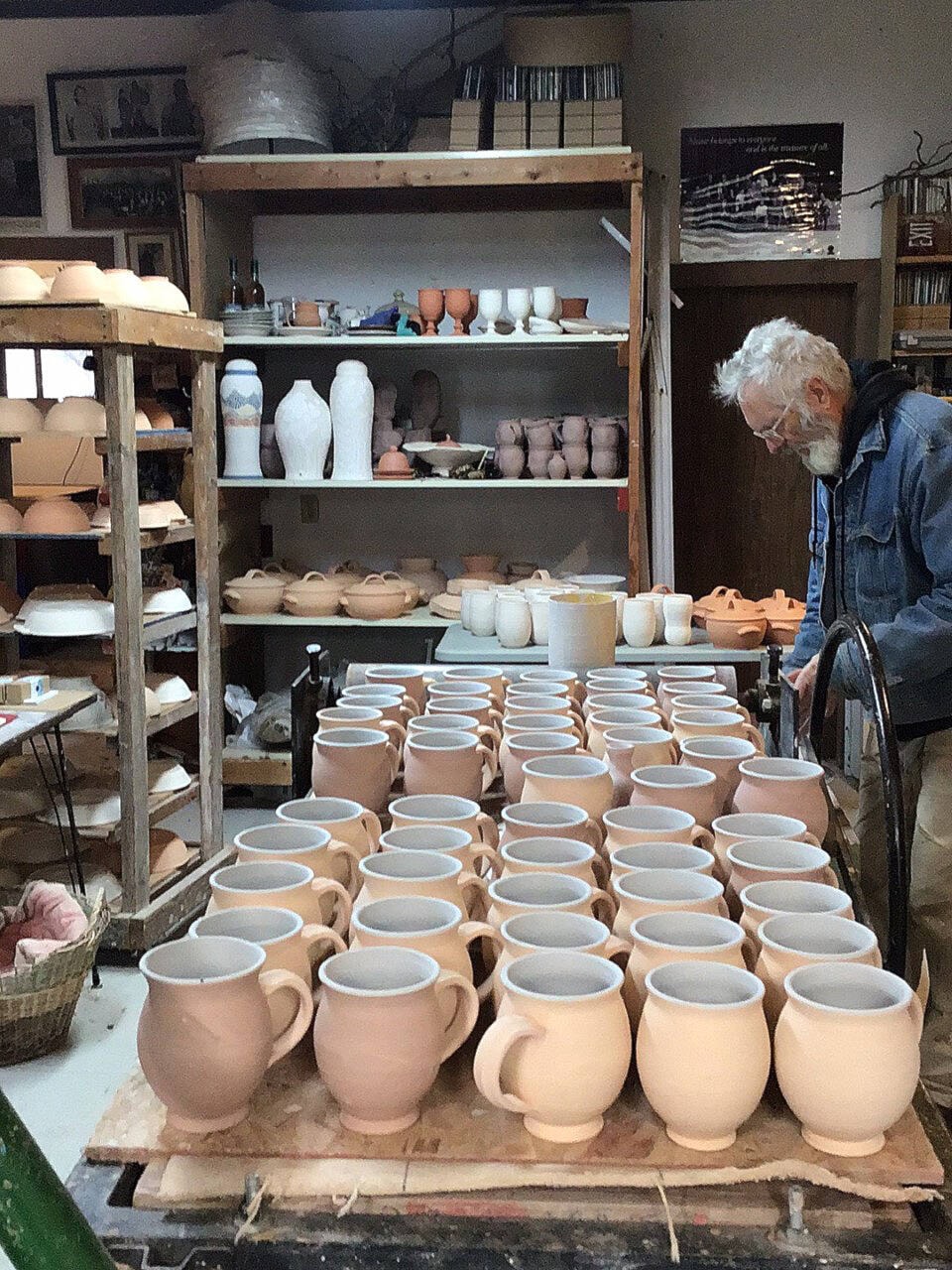30894809_web1_20221102-CRM-Pottery-Show-Sale-pottery_1