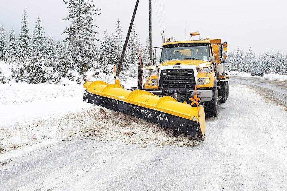 31382681_web1_221221-CRM-NI-Highway-winter-preparations-SNOWPLOW_1