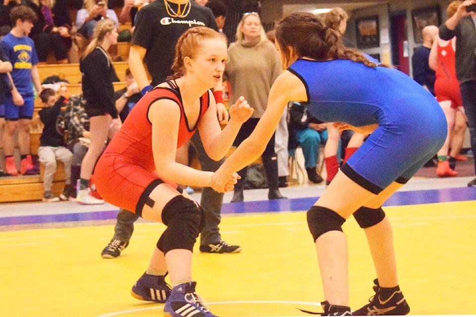 31575627_web1_230114-CRM-Carihi-hosts-wrestling-tourney-crvwrestle_1