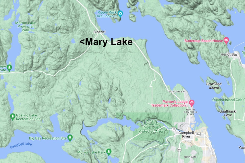 32973875_web1_230609-CRM-Mary-Lake-fire-MARYLAKE_1