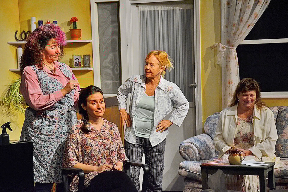32981968_web1_200212-CRM-Steel-Magnolias-THEATRE_2
