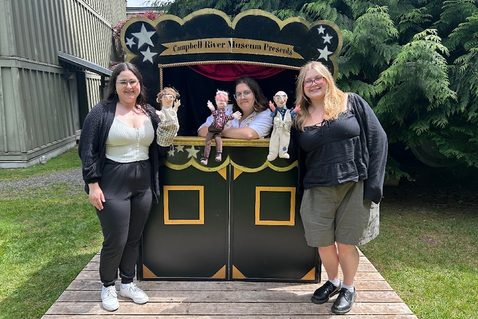 250702-crm-puppeteers1