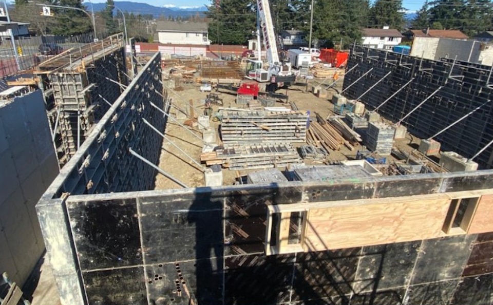 250326-crm-pool-construction-update