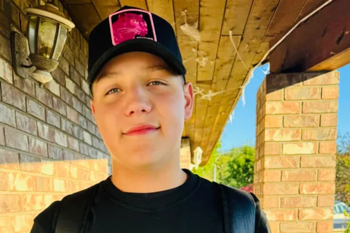 Vancouver Island mother fights for public access to EpiPens after death of son