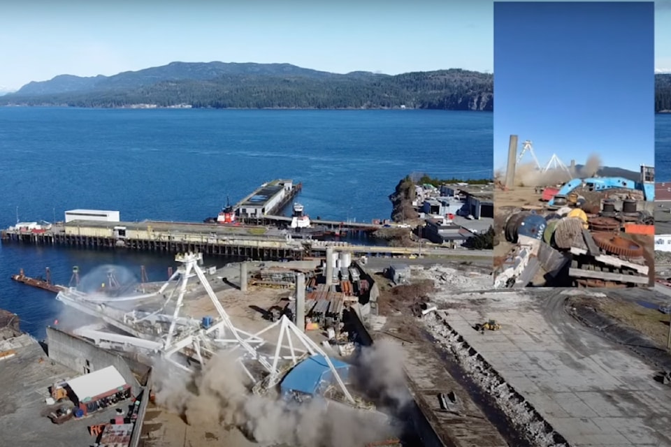 250910-crm-crane-demolition3