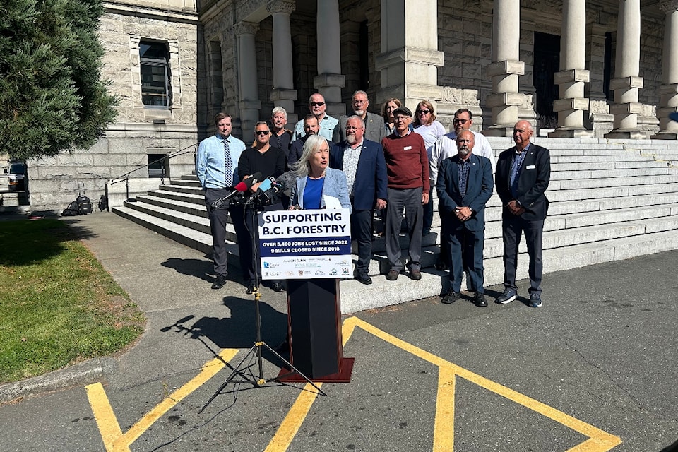 251001-crm-forestry-presser