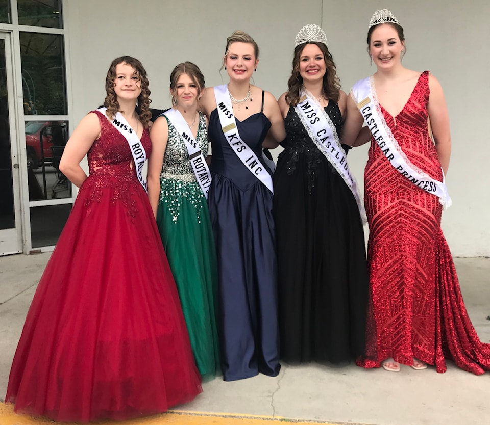 miss-castlegar-group