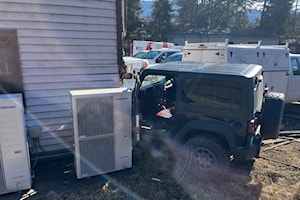 Vehicle crashes into Castlegar Ministry of Forest building
