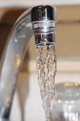 10651castlegarWater-faucet