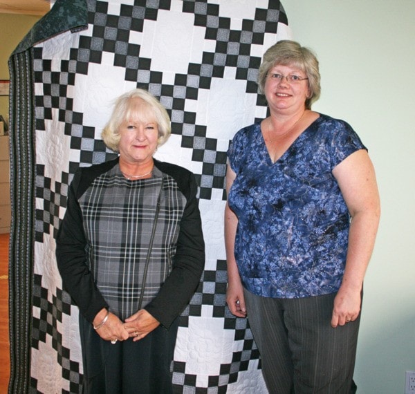 31279castlegarquiltlindacassidyandTimmy-JeanneTack