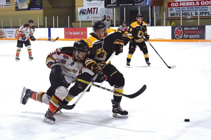 46490castlegar170216-CAN-Rebels_2