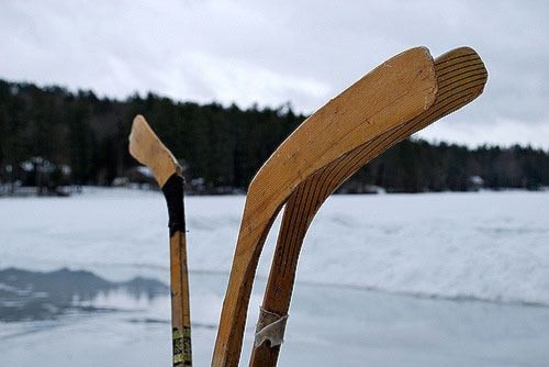 91116castlegarHockey-Sticks