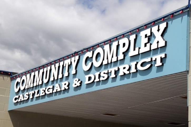 96496castlegarCommunityComplex1