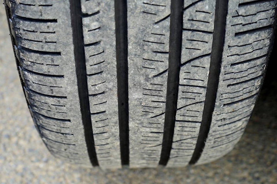 13665828_web1_180913-ACC-M-Worn-car-tires