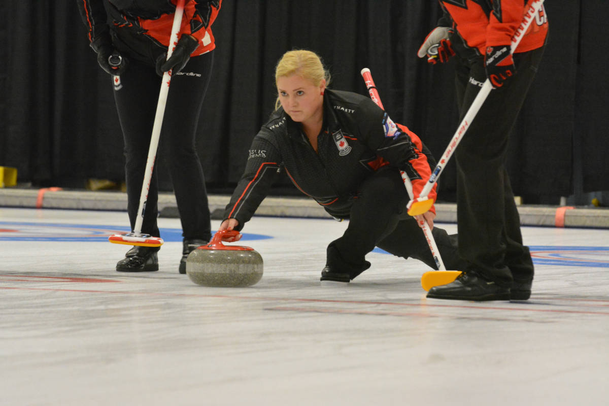 14054550_web1_181020-KCN-team-canada-curling_5