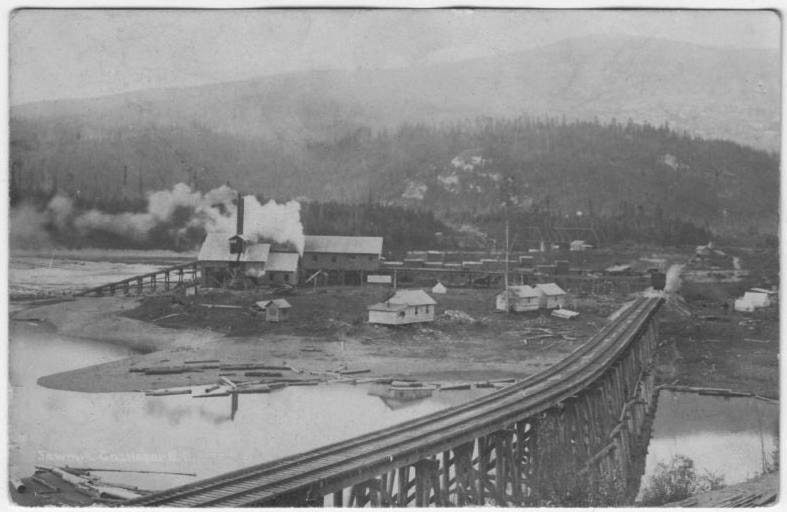 21231775_web1_CastlegarPostcard-Sawmill