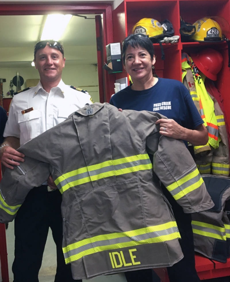 25944964_web1_210729-CAN-sue-idle-firefighter_2