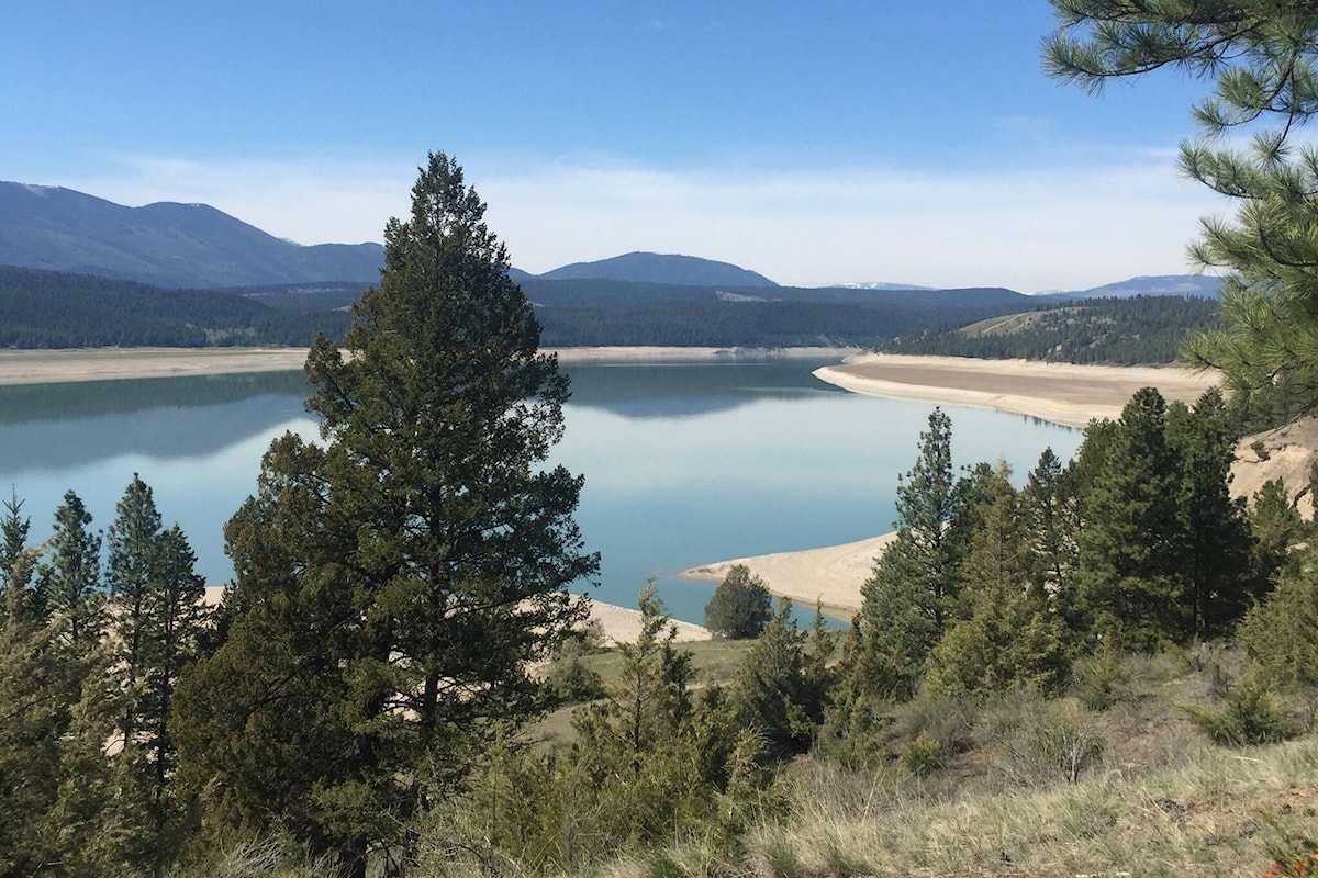 Kootenay watershed pollution investigation seeking data