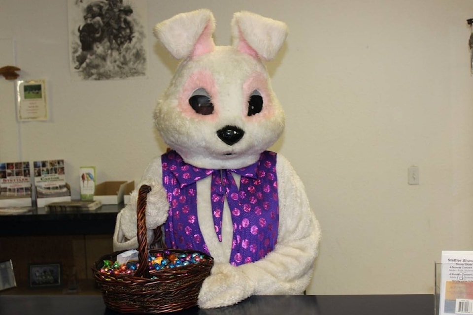 11238344_web1_180328-STI-M-2EASTERBUNNY-copy