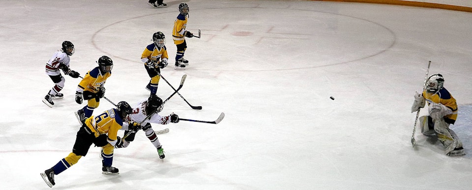 15792955_web1_KS-Castor-Atom-Hockey-3967