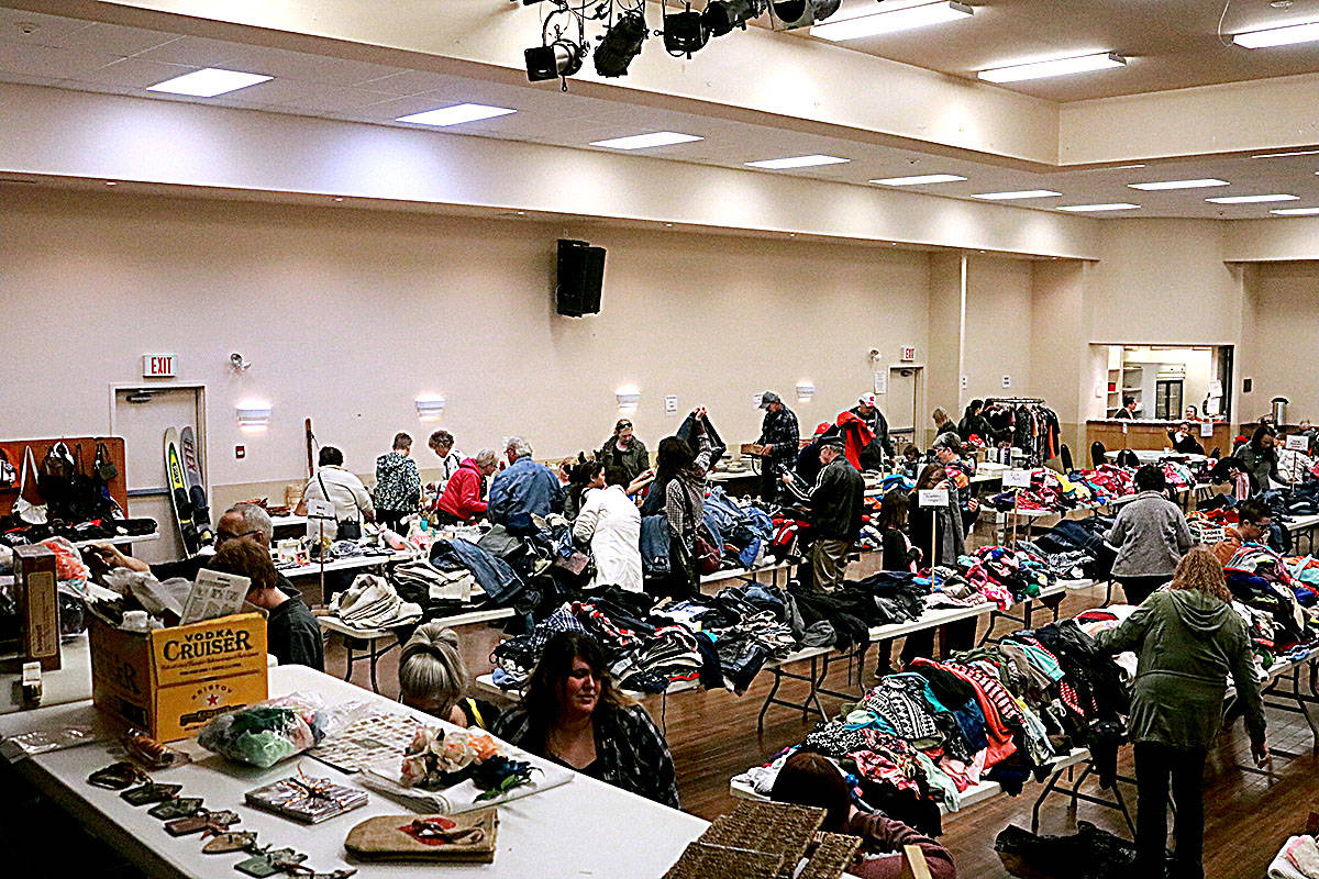 PHOTOS Castor Community Hall home to the I.O.D.E Spring Rummage Sale Castor Alberta News