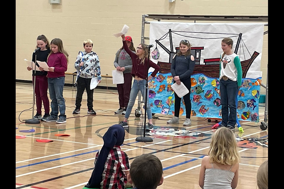 Gus Wetter School held their elementary Spring Fling on April 13. The hour long concert featured a variety of performances from Grades Kindergarten to Grade 6. (Photos submitted)