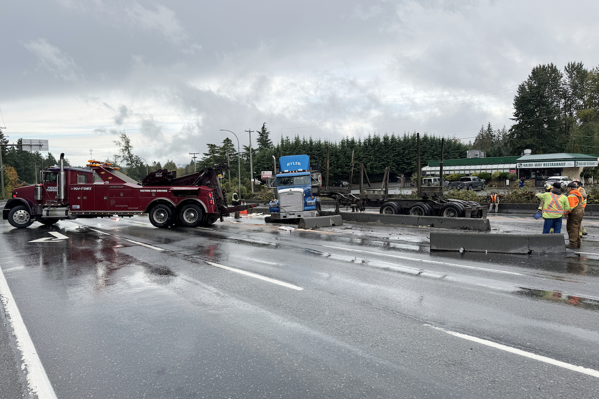 Highway closed for hours after truck crash in Chemainus Oct. 10
