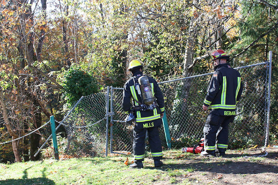 14065292_web1_181023-bush-fire-millstone_1