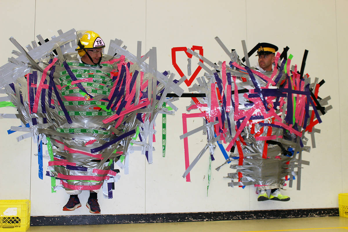 14977131_web1_taped