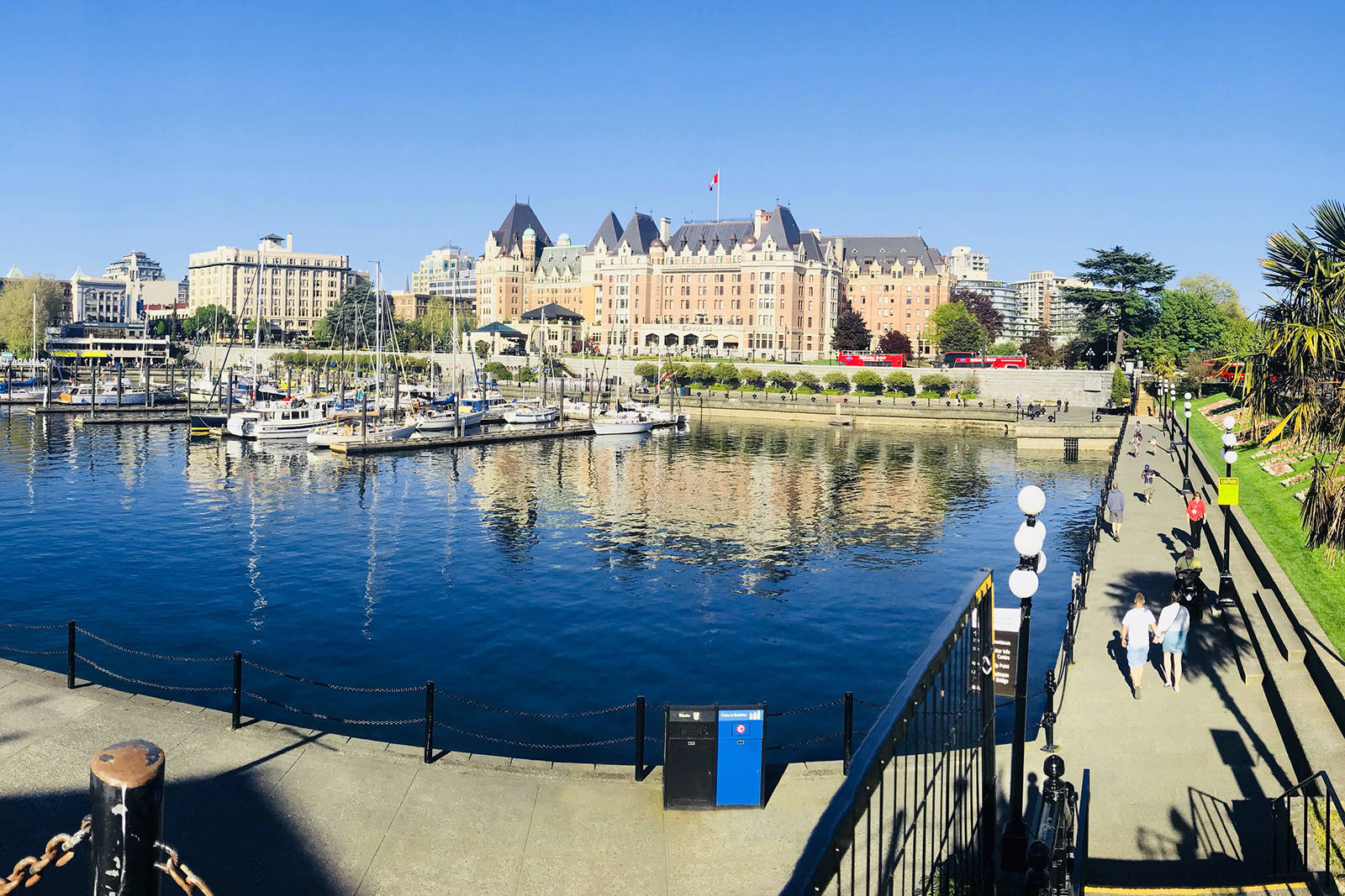 Your day trip to Victoria awaits