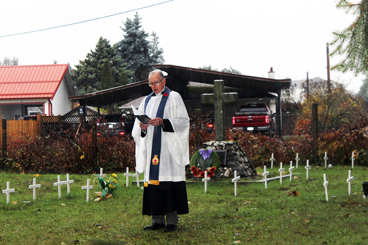 27121979_web1_211111-CHC-Remembrance-Day-services-situation_10