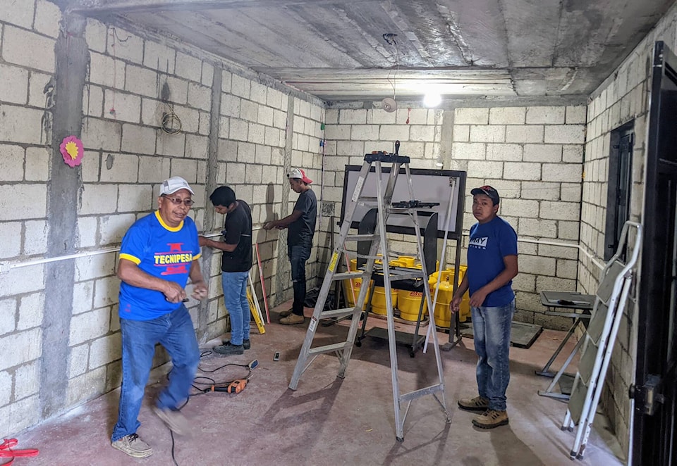 28054521_web1_220210-LCH-RotaryGuatemalaProject-Building_1