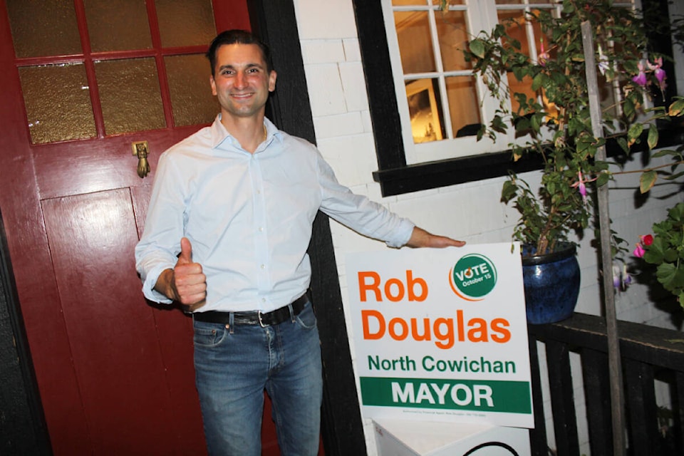 30724151_web1_221020-CHC-Douglas-mayor-election_2