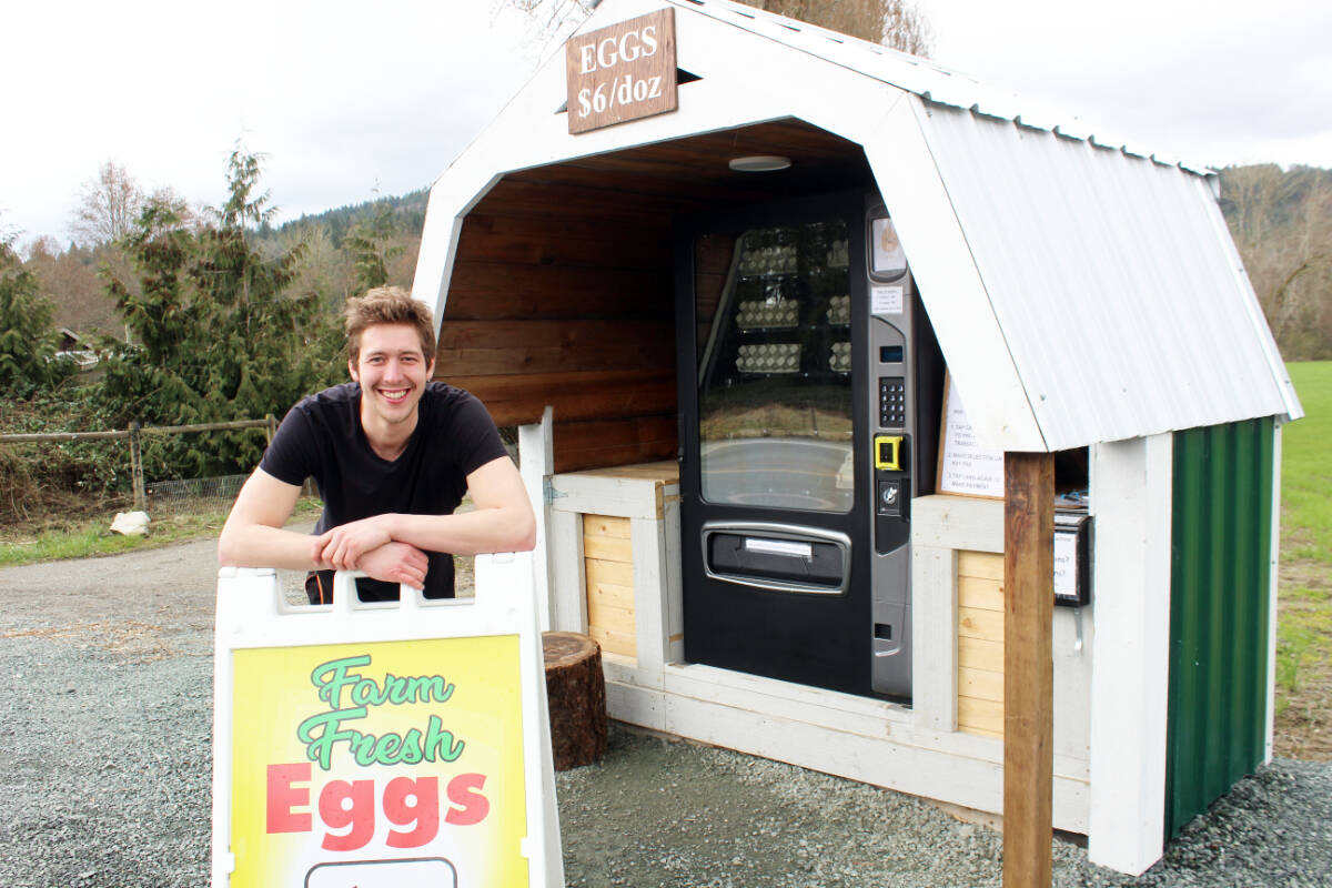 Farmer comes out of his shell to sell vending machine eggs