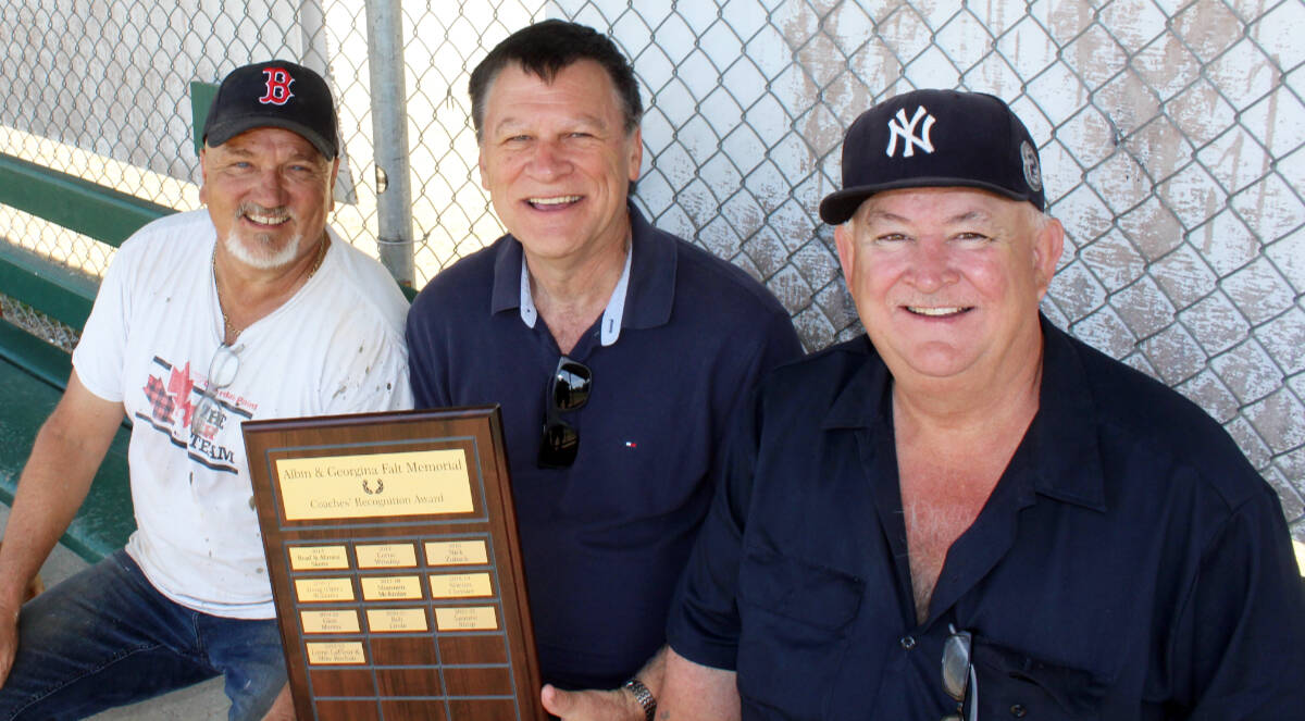 33106368_web1_230629-CHC-Baseball-coaches-award_3