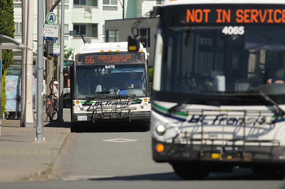 bctransit_chilliwackbus_fraservalleyexpress10620