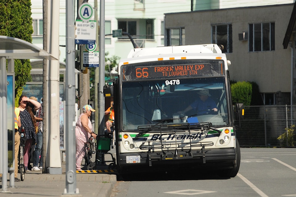bctransit_chilliwackbus_fraservalleyexpress70620