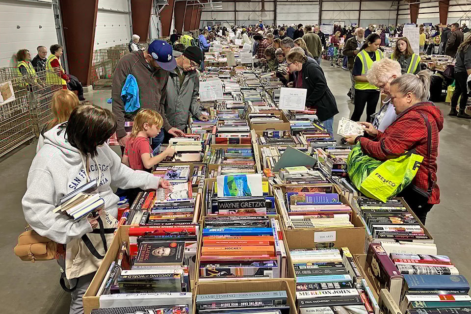 chilliwackrotarybooksale11027
