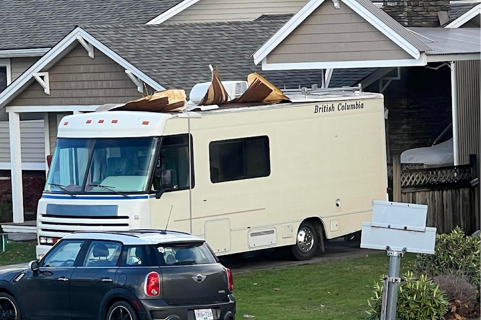 windstorm-rv-ripped