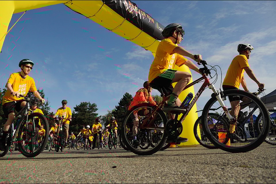 People leave the starting gate for the eighth annual Ride For RAN at Fairfield Park in Chilliwack on Saturday, Sept. 21, 2024. 