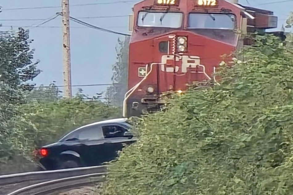 trainvscar