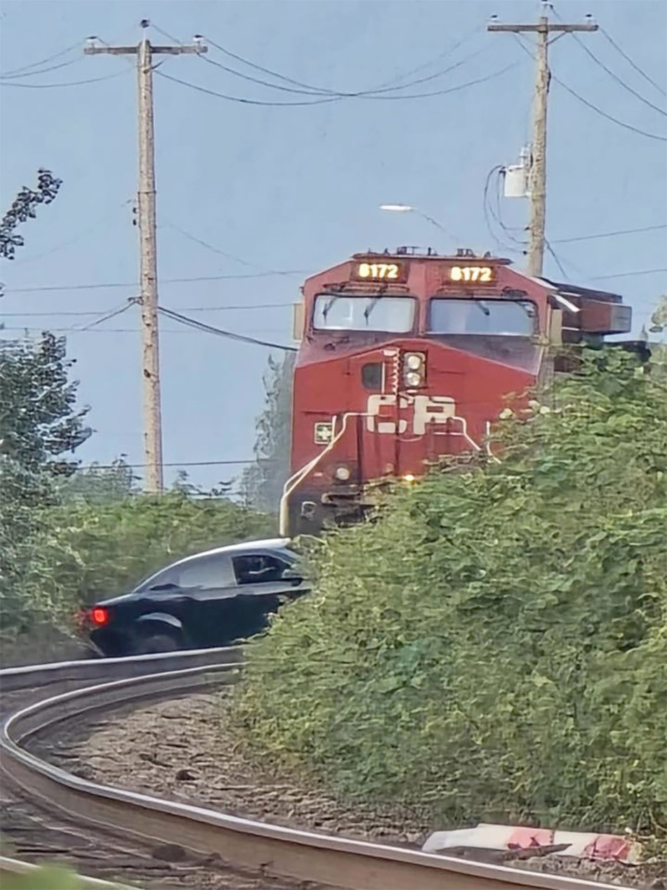 trainvscar2