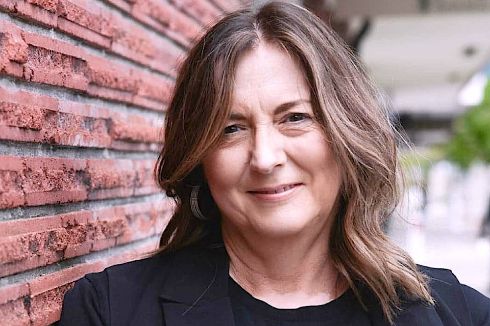 lois-chadburn