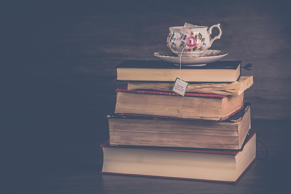 books_and_tea_literature-3091212_1280